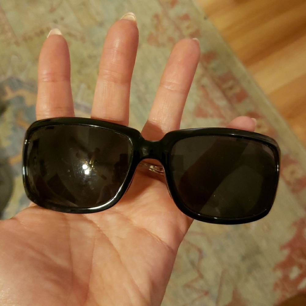 Costa Del Mar Sunglasses - Picture 4 of 4